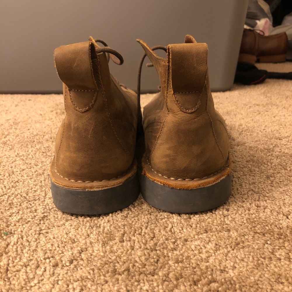 Men’s Clark’s lace up boots, size 13